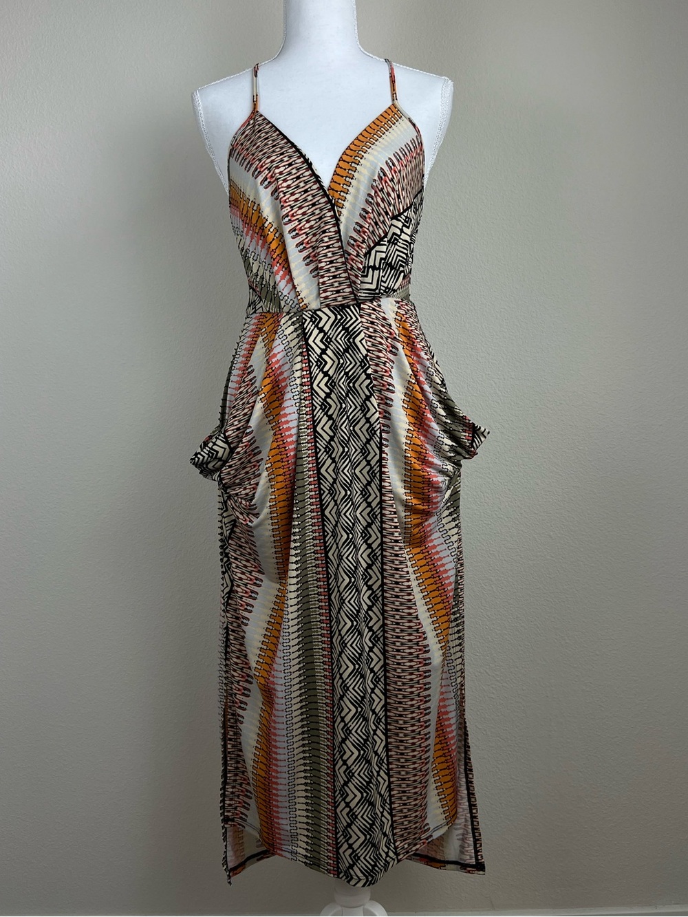 BCBG Generation XS Boho Geometric Midi Dress Resort Pockets Multicolor Vacation